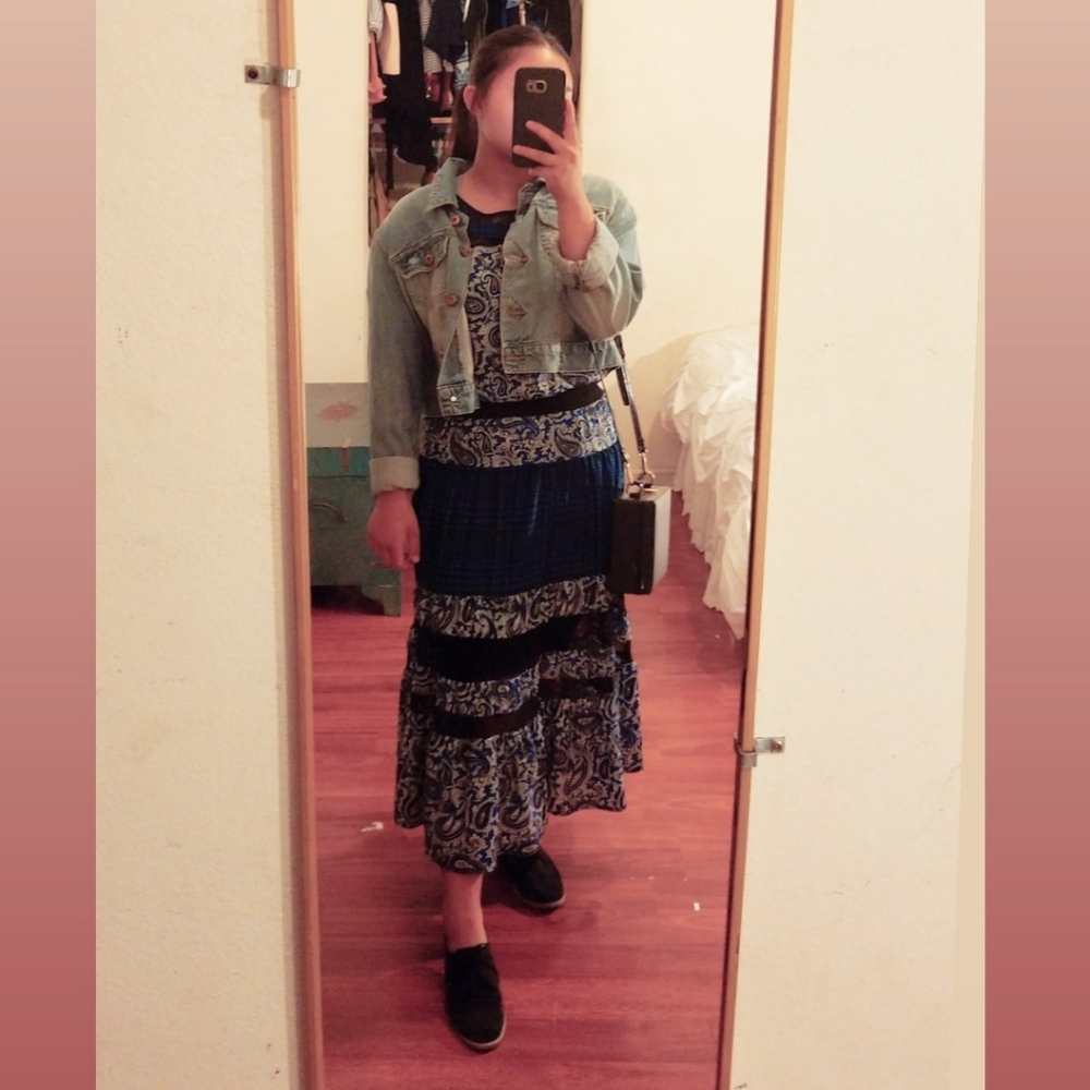 Floral Print with Lace